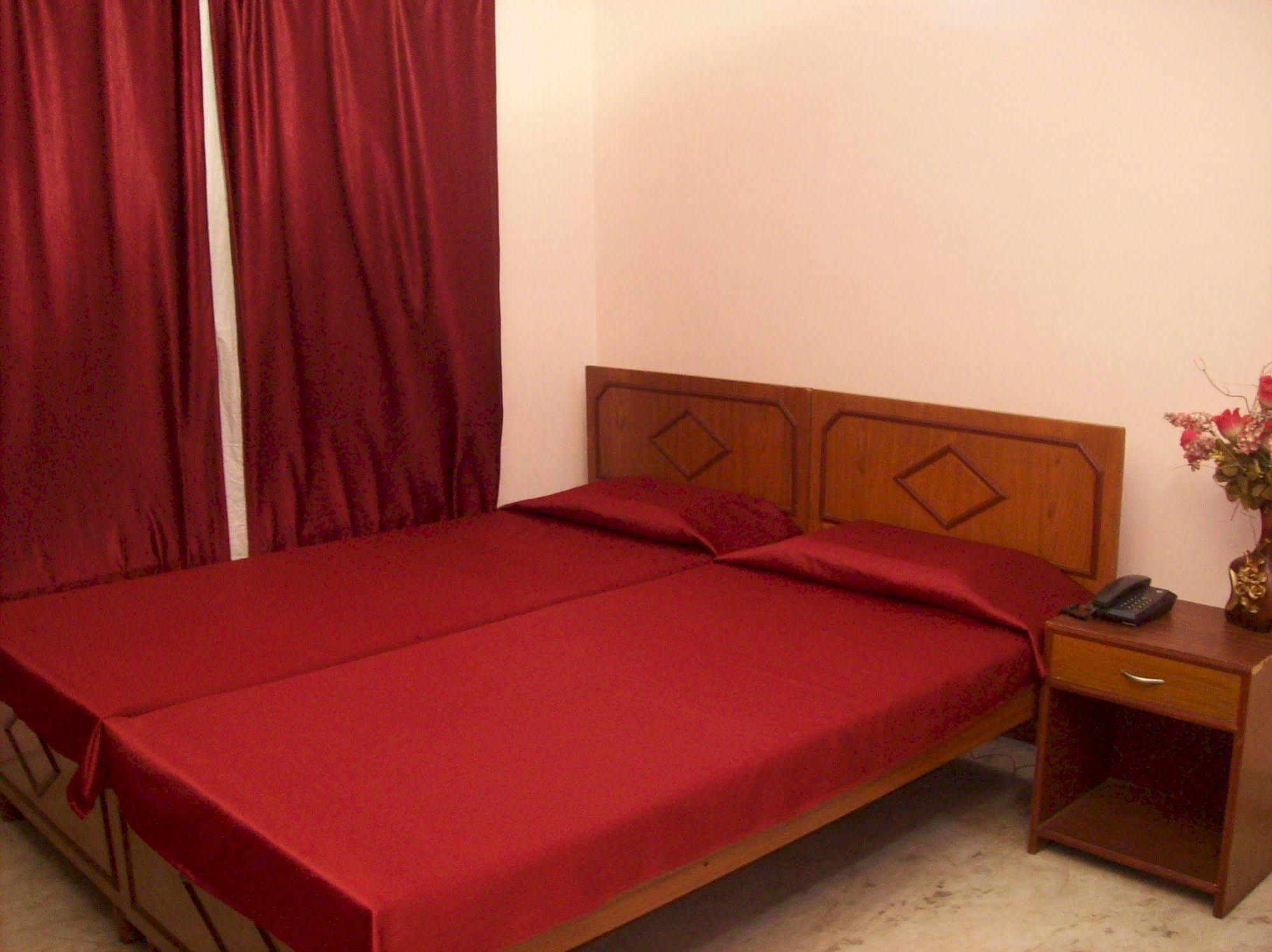 Malik Guest house