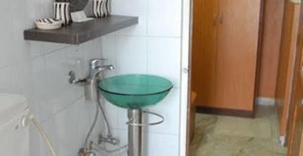 Malik Guest house